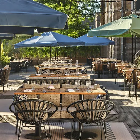 The Hoxton Lloyd Centre East ホテル アムステルダム