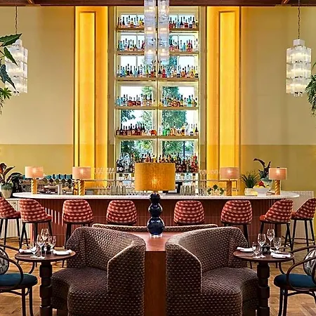 The Hoxton, Lloyd 호텔 암스테르담