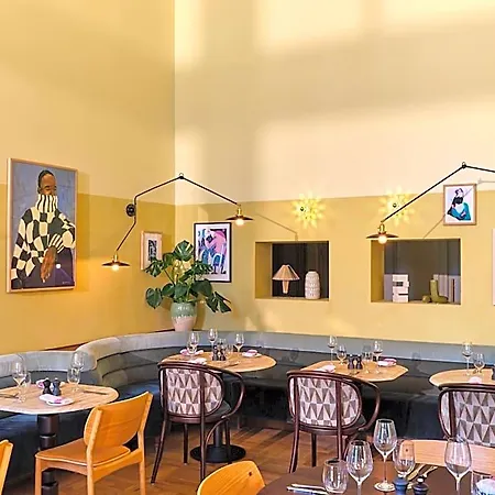 The Hoxton, Lloyd 4*