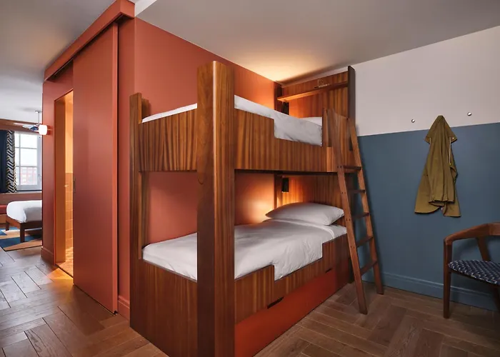 The Hoxton Lloyd Centre East 4* Amsterdam