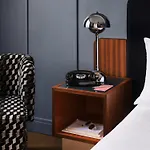 The Hoxton Lloyd Centre East 4*